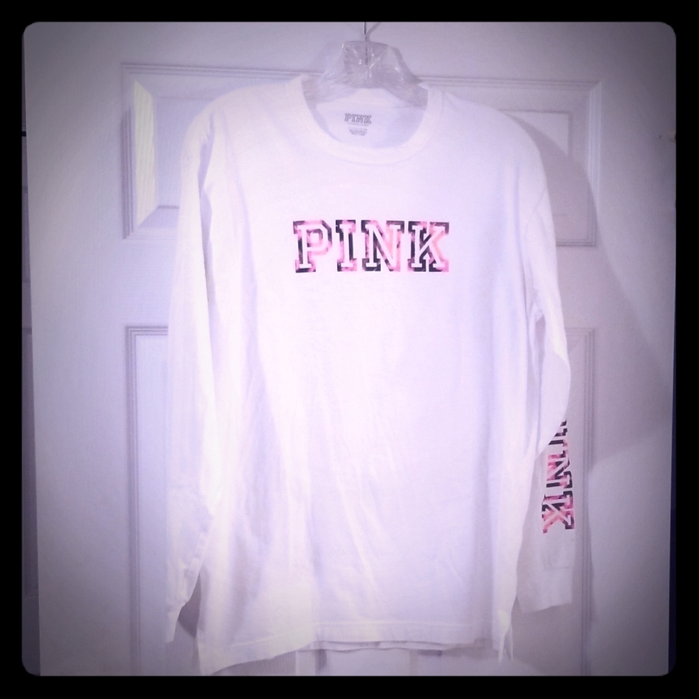 Campus Tee